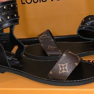 Louis Vuitton Nomad Sandal Euro 40